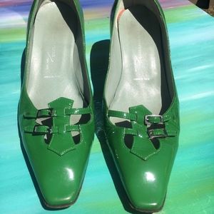 Sigerson Morrison green short heels